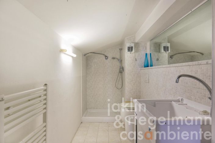 Image No.18-2 Bed Apartment for sale