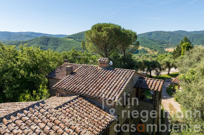 Image No.18-4 Bed Country House for sale