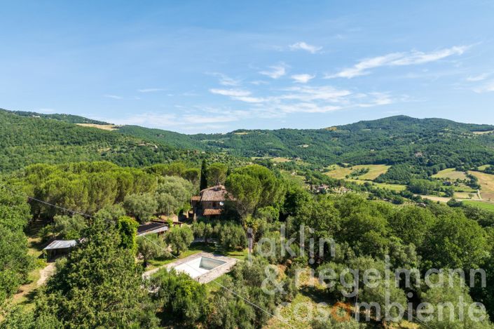 Image No.26-4 Bed Country House for sale