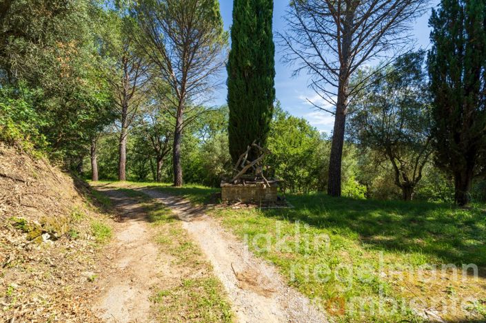 Image No.34-4 Bed Country House for sale