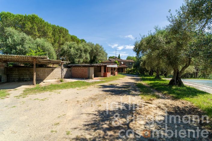 Image No.51-4 Bed Country House for sale