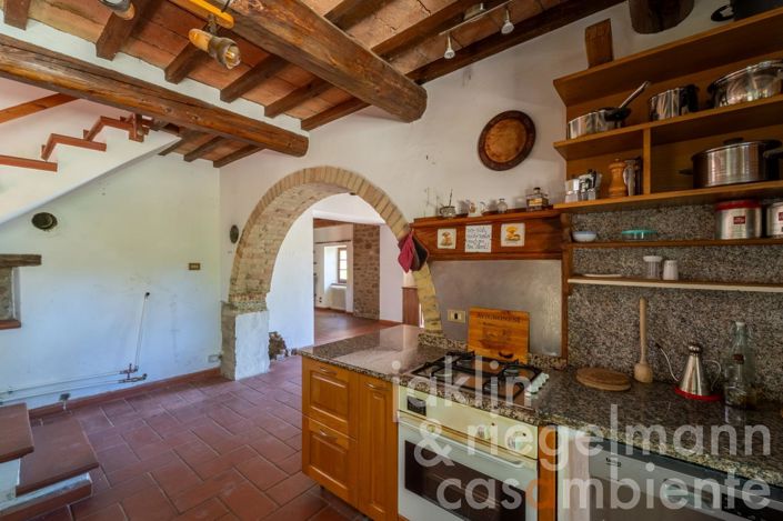 Image No.56-4 Bed Country House for sale