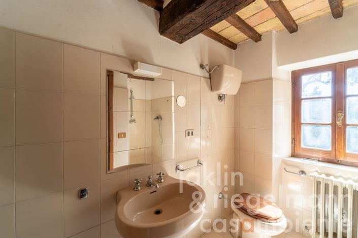 Image No.59-4 Bed Country House for sale