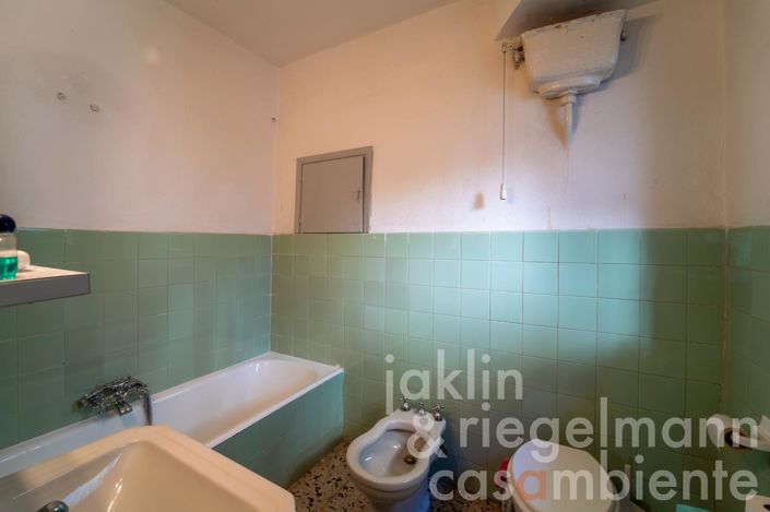 Image No.27-10 Bed Villa for sale