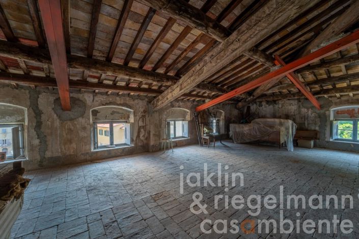 Image No.49-10 Bed Villa for sale