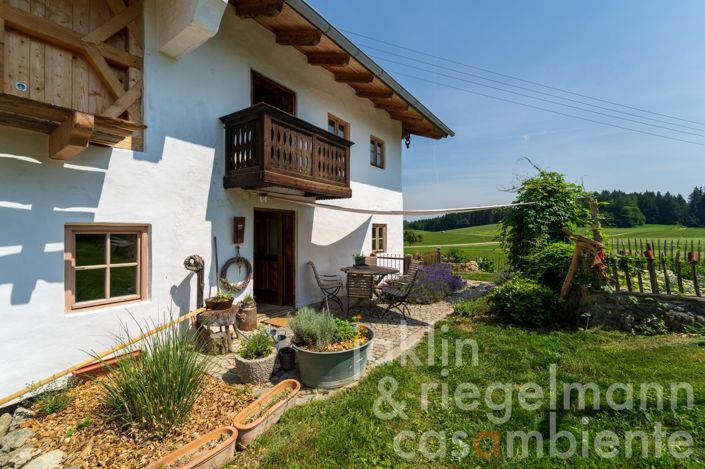 Image No.21-6 Bed Country House for sale