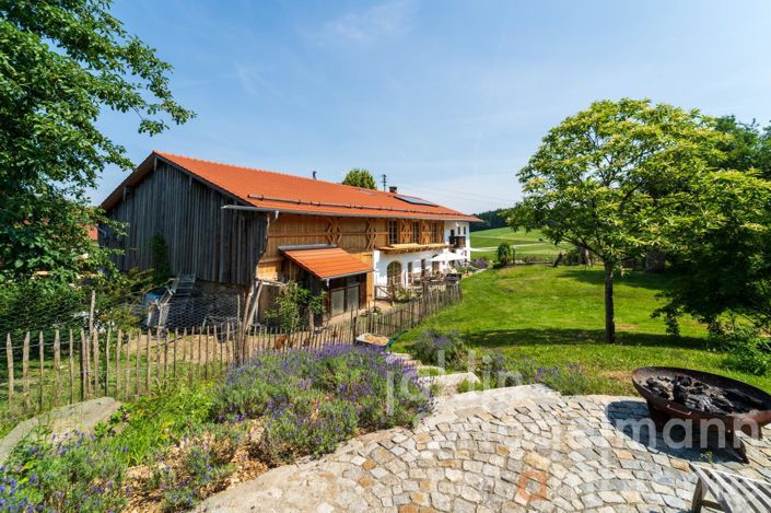 Image No.28-6 Bed Country House for sale