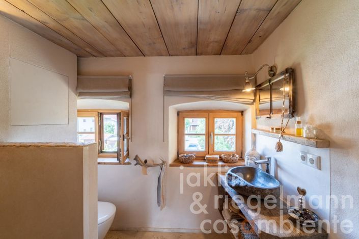 Image No.46-6 Bed Country House for sale