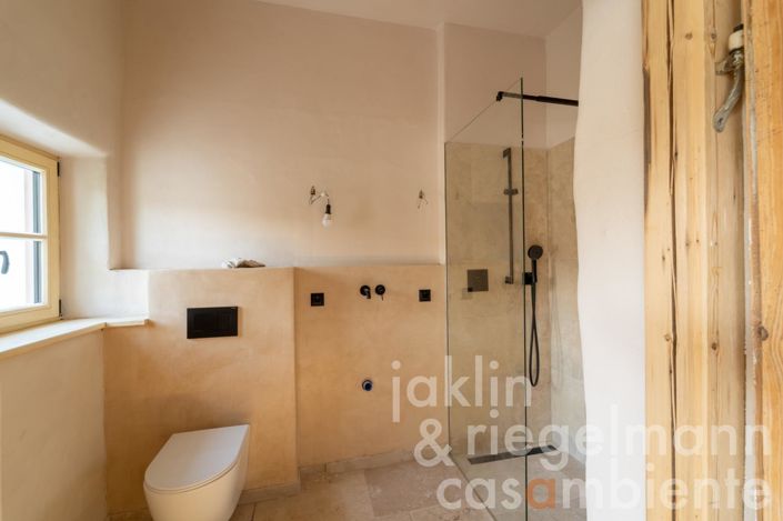 Image No.56-6 Bed Country House for sale