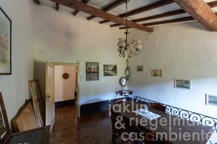 Image No.21-Maison de campagne de 4 chambres à vendre à Bettona