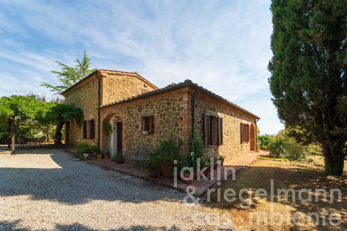 Image No.25-3 Bed Country House for sale