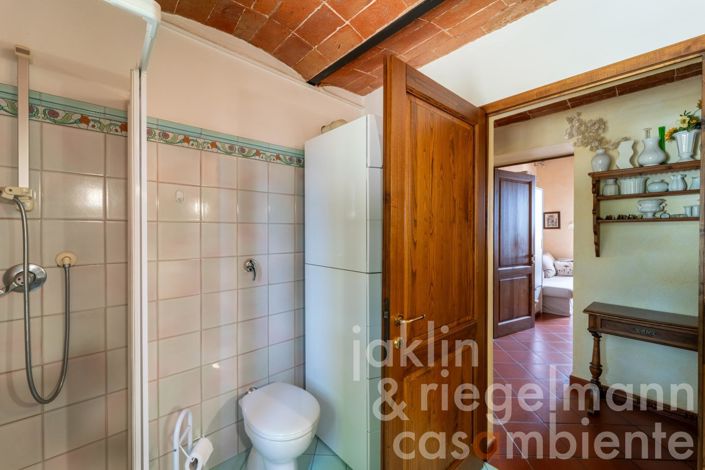 Image No.45-3 Bed Country House for sale