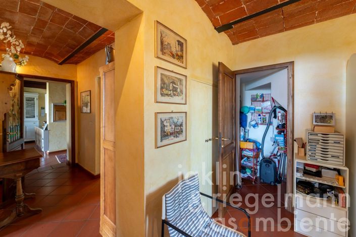 Image No.47-3 Bed Country House for sale