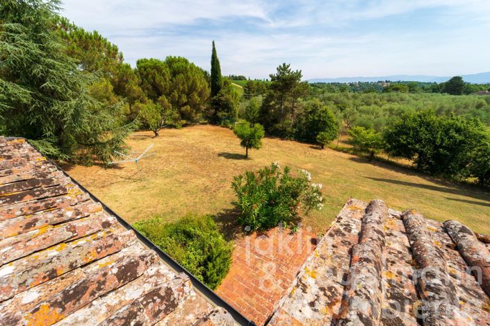 Image No.54-3 Bed Country House for sale