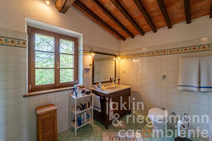 Image No.59-3 Bed Country House for sale