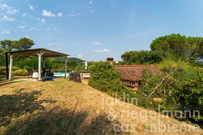 Image No.11-1 Bed Country House for sale