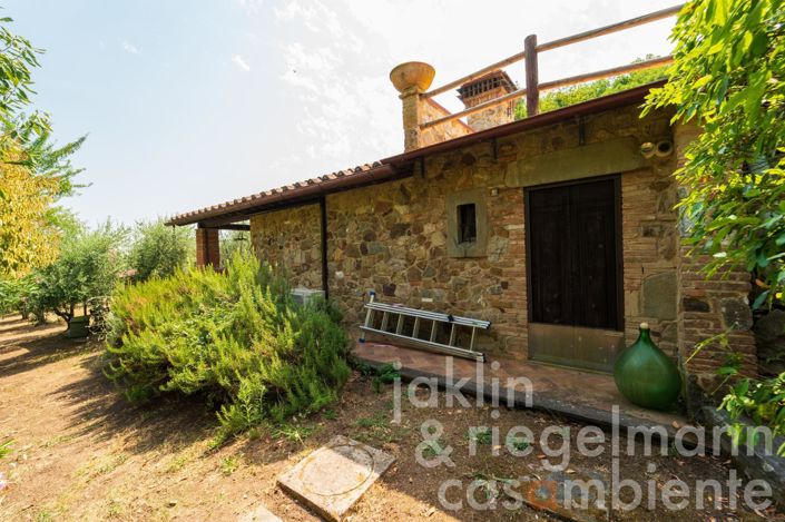 Image No.17-1 Bed Country House for sale