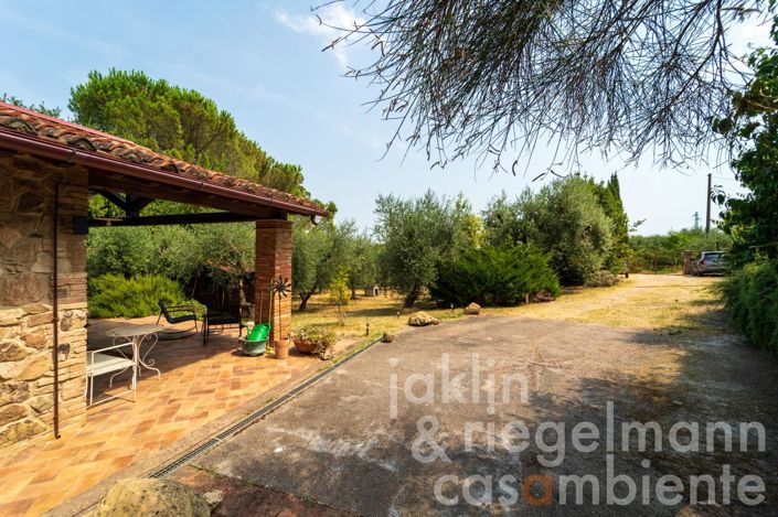 Image No.20-1 Bed Country House for sale