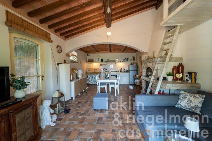 Image No.27-1 Bed Country House for sale