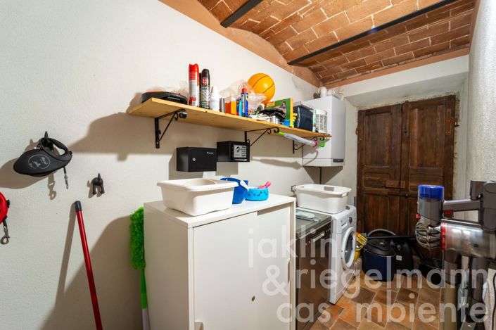 Image No.34-1 Bed Country House for sale