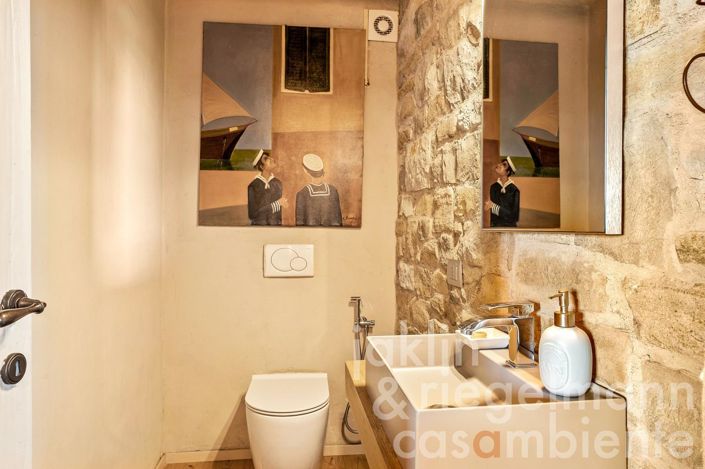 Image No.25-6 Bed Country House for sale