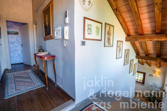 Image No.34-6 Bed Country House for sale