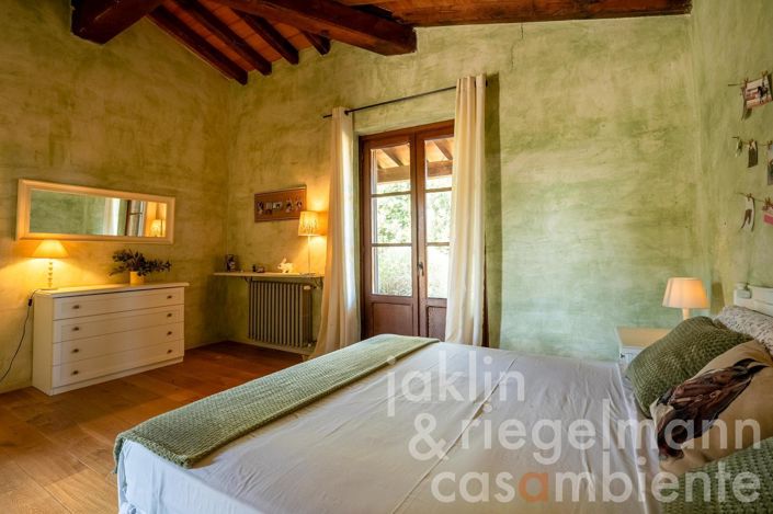 Image No.39-6 Bed Country House for sale