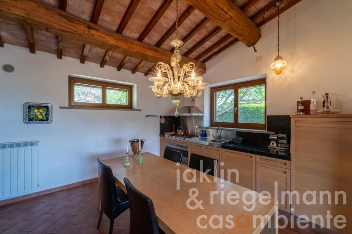 Image No.23-3 Bed Country House for sale