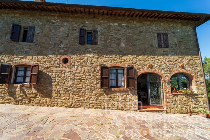 Image No.20-9 Bed Country House for sale