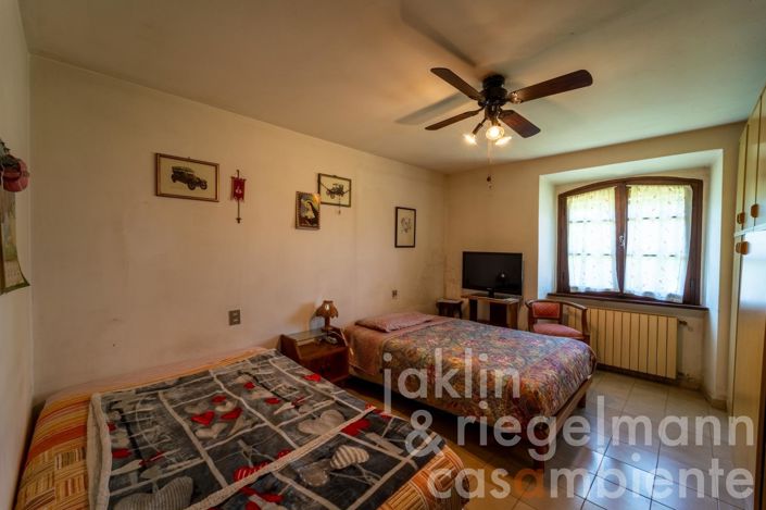 Image No.30-9 Bed Country House for sale