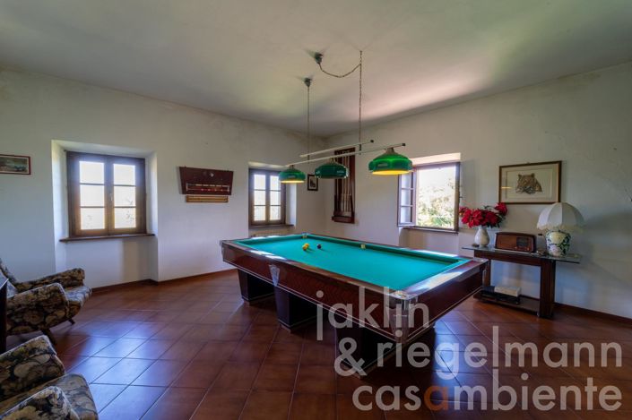 Image No.35-9 Bed Country House for sale