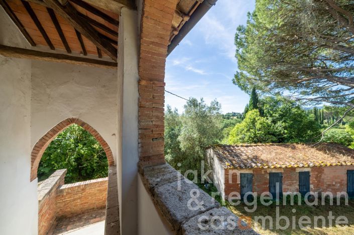 Image No.12-Maison de campagne de 5 chambres à vendre à Cetona