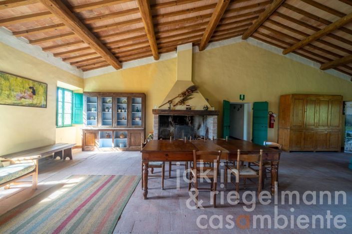 Image No.22-Maison de campagne de 5 chambres à vendre à Cetona