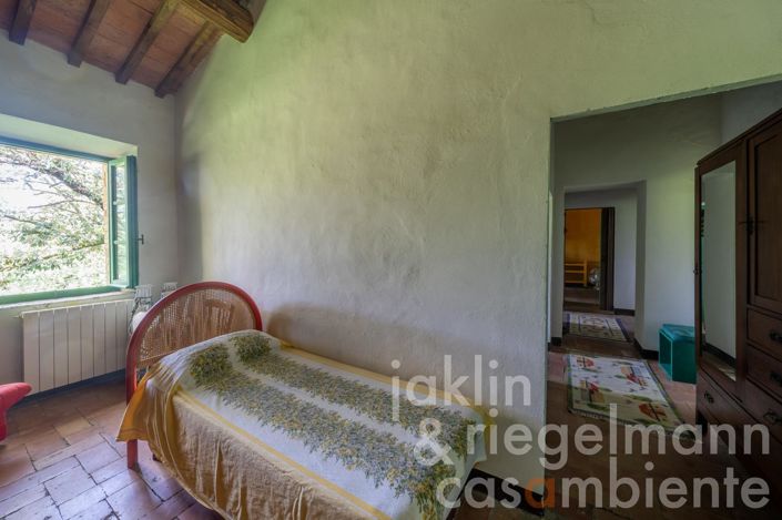Image No.32-Maison de campagne de 5 chambres à vendre à Cetona