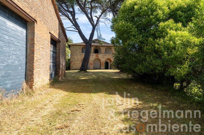 Image No.4-Maison de campagne de 5 chambres à vendre à Cetona