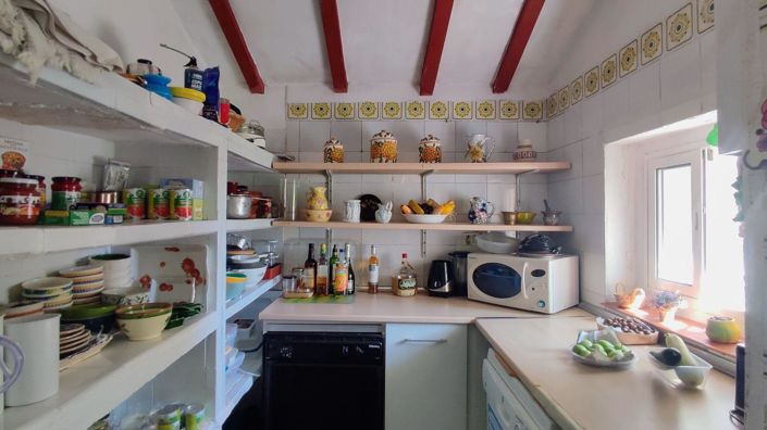 Image No.37-6 Bed Villa for sale