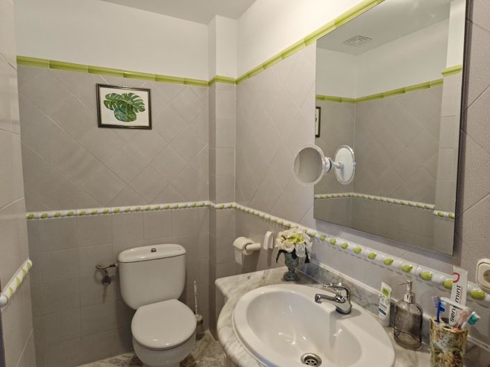 Image No.20-4 Bed Villa for sale