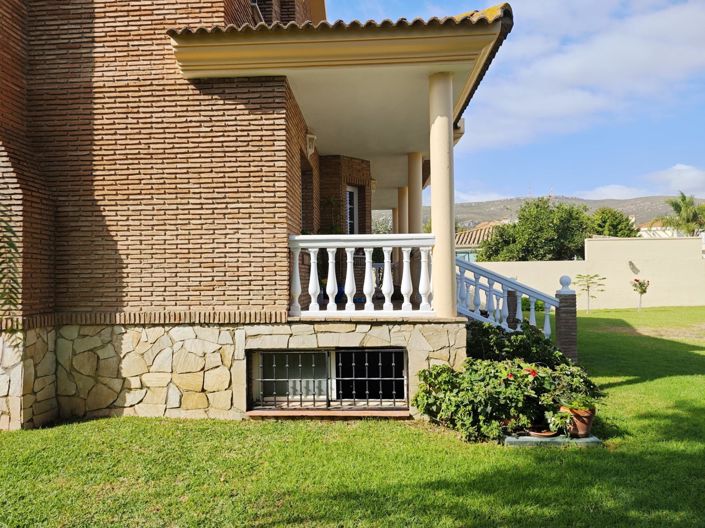 Image No.5-4 Bed Villa for sale