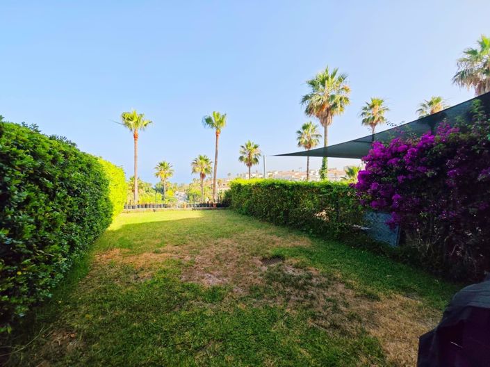 Image No.13-3 Bed Property for sale