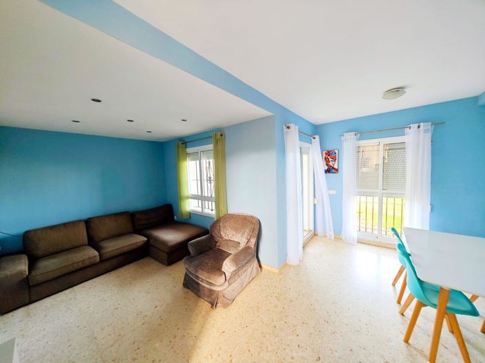 Image No.15-3 Bed Property for sale