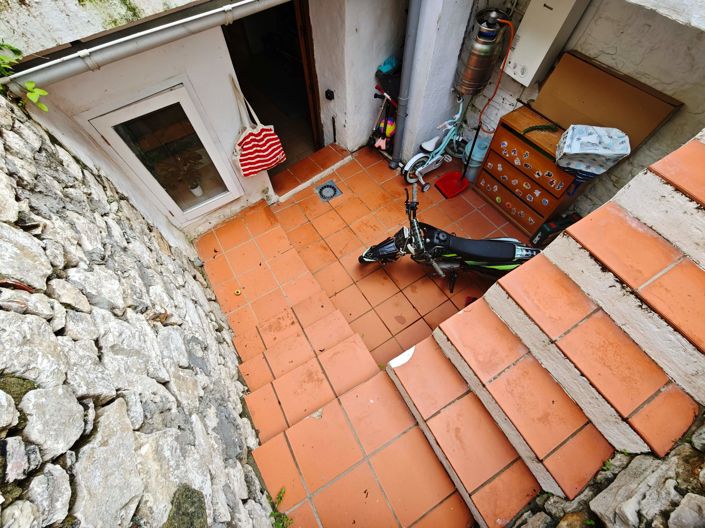 Image No.16-3 Bed Village House for sale