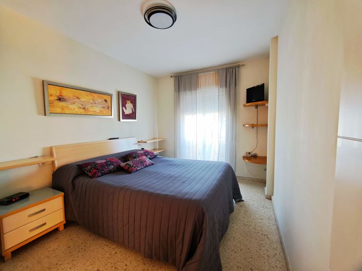 Image No.19-3 Bed Semi-Detached for sale