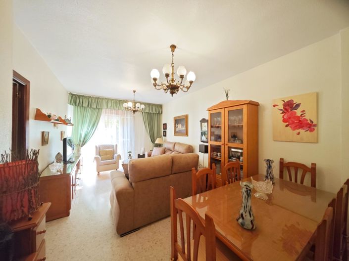 Image No.2-3 Bed Flat for sale