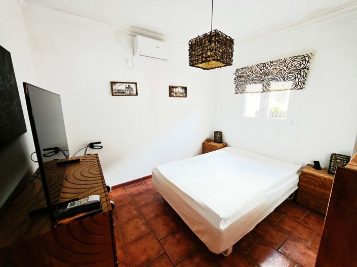 Image No.10-4 Bed Villa for sale