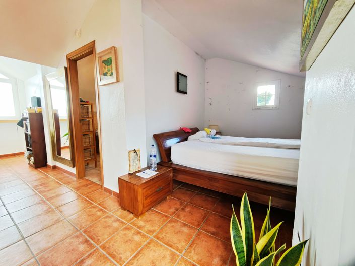 Image No.12-Villa de 4 chambres à vendre à Algeciras