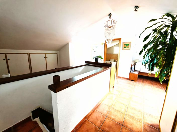 Image No.17-4 Bed Villa for sale