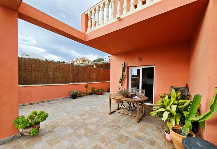 Image No.27-Villa de 4 chambres à vendre à Algeciras