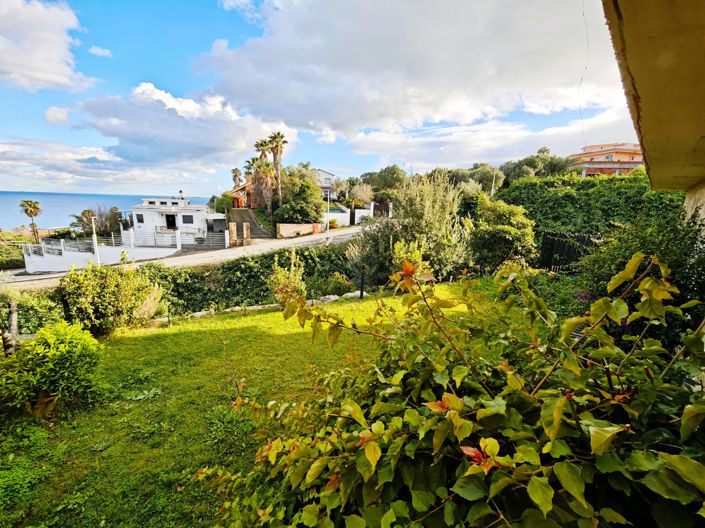 Image No.40-4 Bed Villa for sale