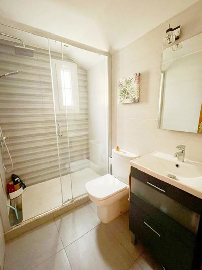 Image No.11-4 Bed Villa for sale