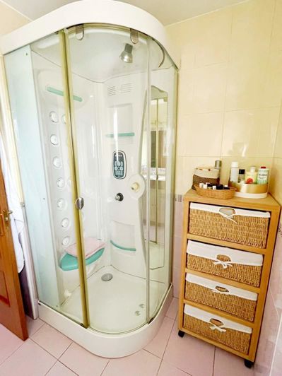 Image No.15-4 Bed Villa for sale